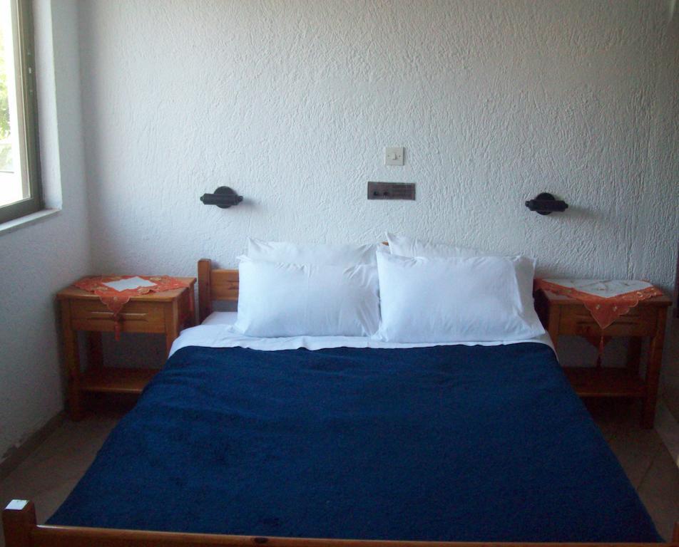 Gefyra Hotel Agios Nikolaos Zimmer foto